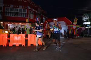 BIB: 4606
                            <button type="button" onclick="openModal(26220915)" class="btn btn-primary btn-sm float-right btn-popup" data-toggle="modal" data-target=".modal-high-quality">
                        <i class="fas fa-shopping-cart"></i> Add to Cart
                    </button>
                                            <button type="button" onclick="isThisMe(26220915, true)" class="btn btn-success btn-sm float-right btn-popup btn-isme hidden" data-toggle="tooltip" data-placement="bottom" title="นี่คือรูปของคุณใช่ไหม คลิกที่นี่เพื่อเอาเข้าอัลบั้ม">
                        <i class="fas fa-plus"></i> Add to album
                    </button>
                    <button type="button" onclick="isThisMe(26220915, false)" class="btn btn-warning btn-sm float-right btn-popup btn-isnotme hidden">
                        <i class="fas fa-ban"></i> Remove from album
                    </button>